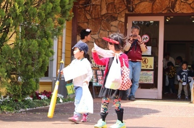 成田ゆめ牧場 一人で初めてのお買い物 4月 千葉県 の観光イベント情報 ゆこゆこ