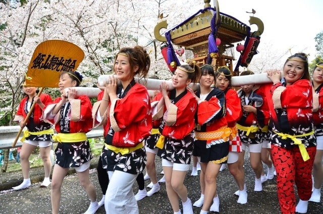 第55回あつぎ飯山桜まつり 神奈川県 の観光イベント情報 ゆこゆこ