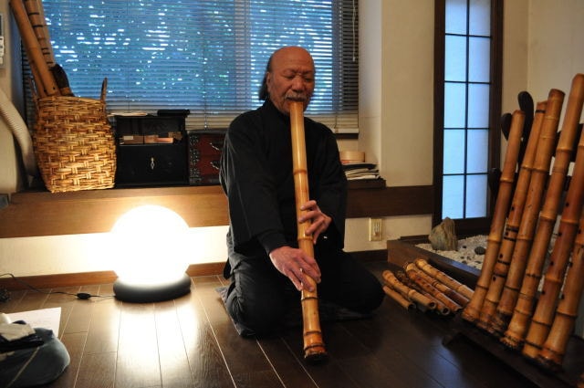 地無し