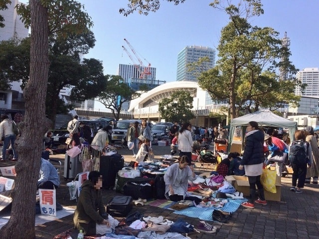 みなとみらい 臨港パーク フリーマーケット 4月 神奈川県 の観光イベント情報 ゆこゆこ