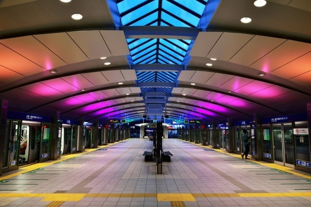 ゆりかもめ 新橋駅ライトアップ 東京都 の観光イベント情報 ゆこゆこ