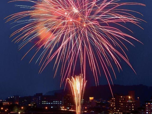 人吉花火大会 中止となりました 熊本県 の観光イベント情報 ゆこゆこ