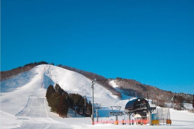 夜越山スキー場 オープン 青森県 の観光イベント情報 ゆこゆこ