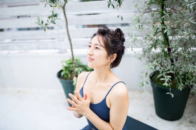 シンプルヨガ 東京都 の観光イベント情報 ゆこゆこ