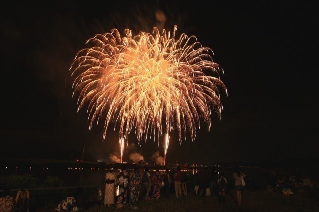 第99回東松島市鳴瀬流灯花火大会 中止となりました 宮城県 の観光イベント情報 ゆこゆこ