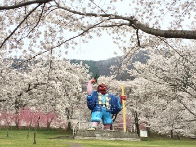 桜 見ごろ 戸倉宿キティパーク 長野県 の観光イベント情報 ゆこゆこ