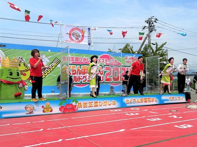 さくらんぼ種飛ばしワールドグランプリ2025
