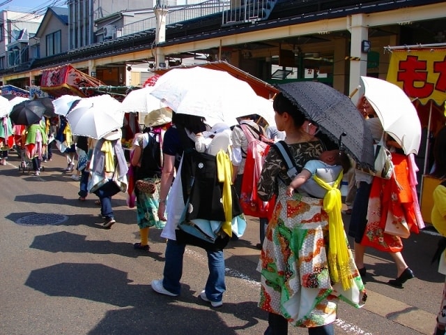 加茂まつり（青海神社春季祭礼）