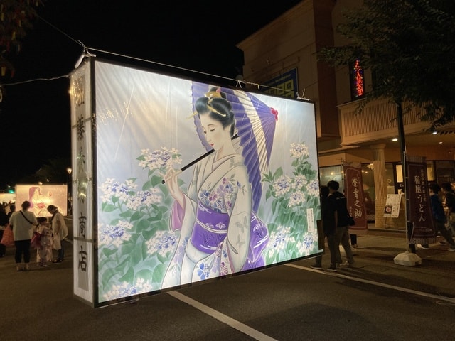 湯沢市七夕絵どうろうまつり