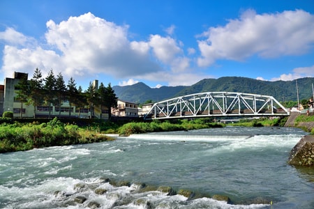 塩川鉱泉