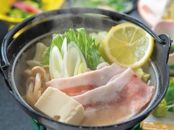 季節の味覚を味わえる会席料理/例
