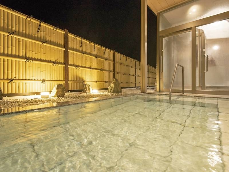 【1階・なごみの湯】露天風呂