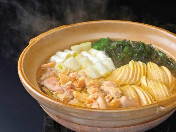 【夕食ビュッフェ】過去メニュー一例。筍の子と鶏のスープ鍋