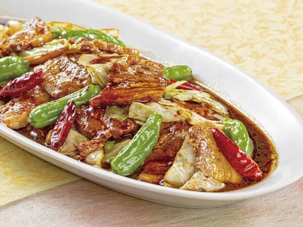 【夕食ビュッフェ】過去メニュー一例。春キャベツの回鍋肉