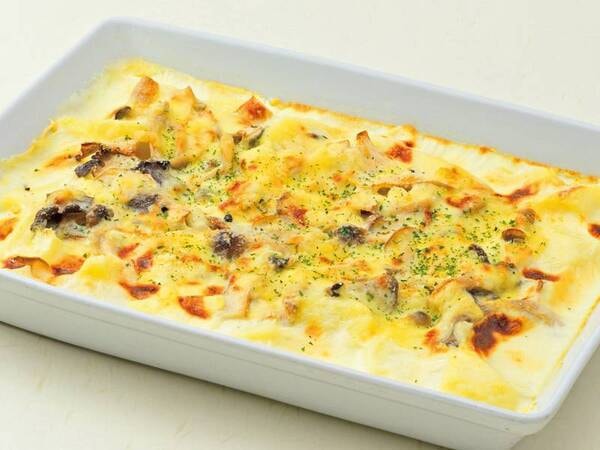 【夕食ビュッフェ】過去メニュー一例。大滝きのこ王国のキノコとポテトのグラタン