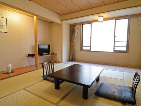 【8畳和室/例】2,3名様利用に最適な落ち着きの空間 ※内部屋の為、景観はホテルの内壁