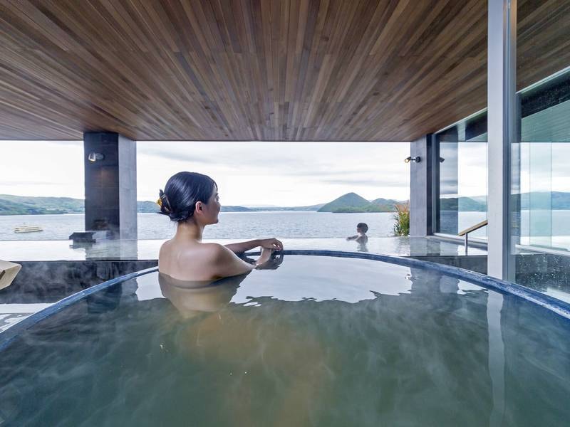 【星の湯-8Ｆ】多彩な湯舟で温泉と絶景をお楽しみいただけます