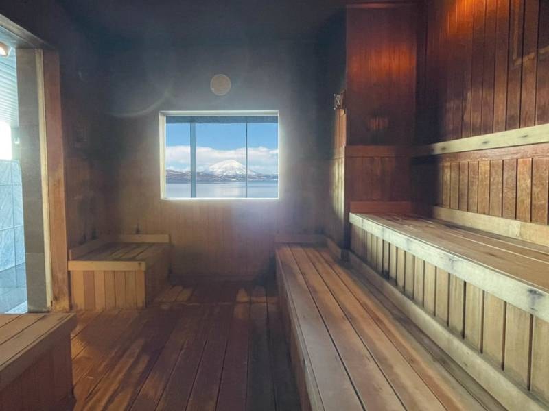 【星の湯-8Ｆ】シンとした雰囲気の中でじっくり自分と向き合う整い時間