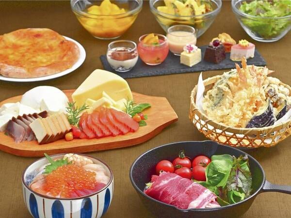 【夕食/例】約90種と、どれを食べるか悩んでしまうほどの豊富なラインナップ!