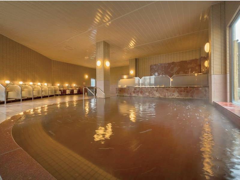 【大浴場】広々した大浴場でゆったり