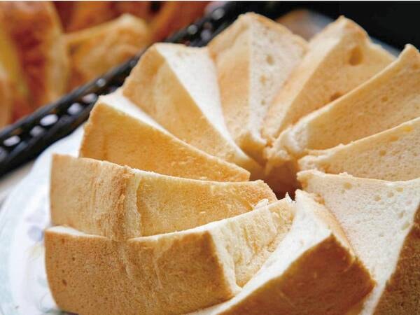 【朝食/例】自慢のふわふわシフォンケーキ!