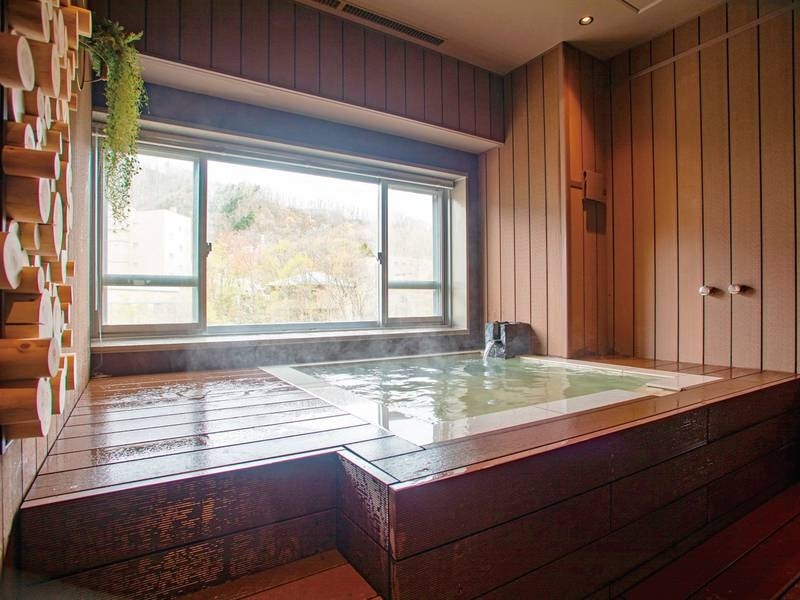 山渓の湯