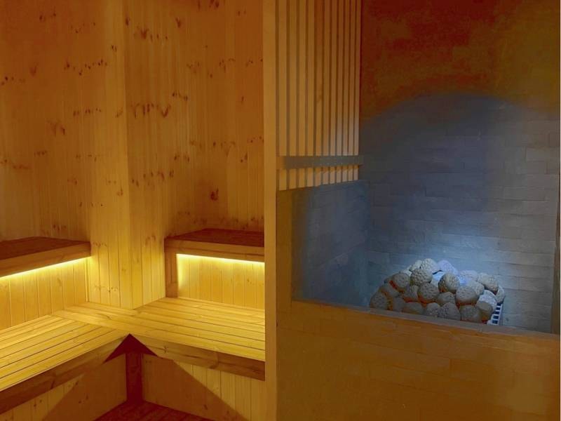 女性サウナ室