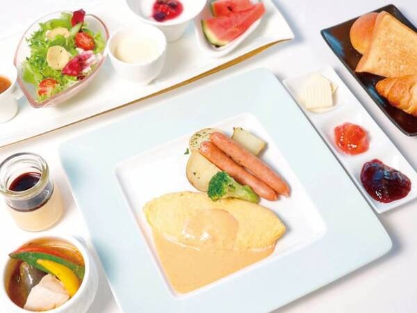 【朝食(ロイヤルフロア宿泊者専用)/例】ロイヤルフロアご宿泊のお客様にはホテル最上階にて特別な朝食を