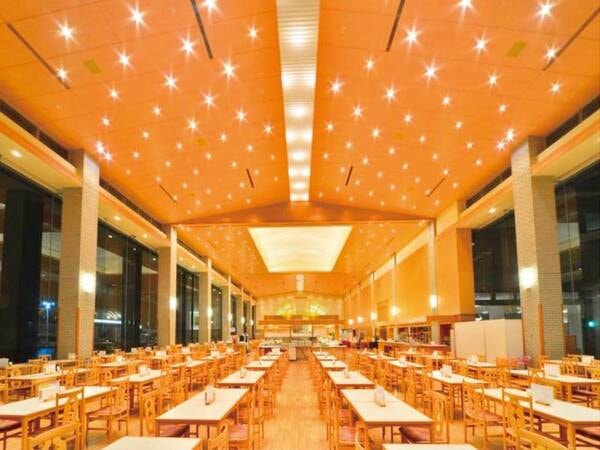 【レストラン　ルーペーニュ】開放感あるレストラン