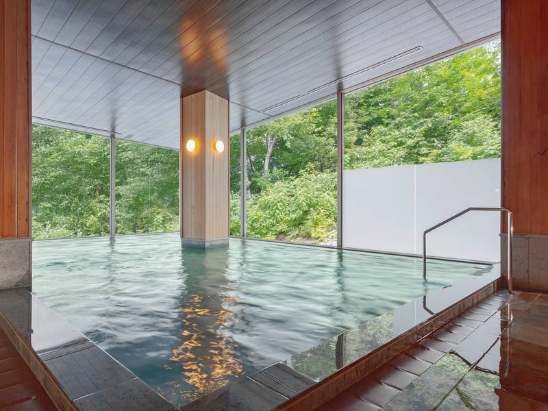 【大浴場/女湯】十和田石の癒やしの大浴場・3/21にリニューアル