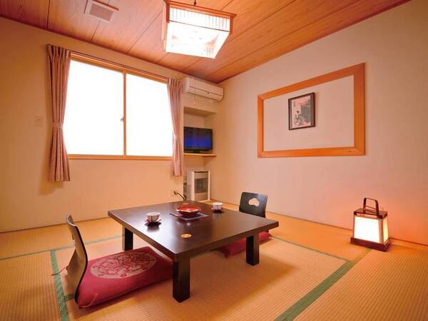 【客室/例】津軽の旅を満喫したら、お部屋でゆっくりと。清潔感のある8畳の和室へご案内