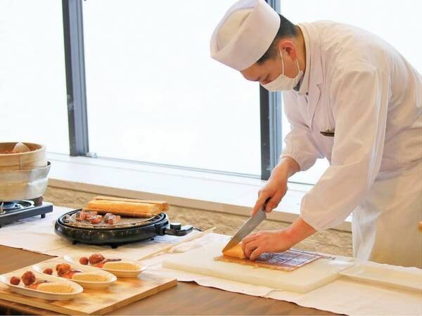 【朝食 和洋バイキング/例】卵焼き・鮭は温かい状態でご提供