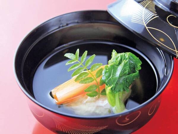 【《美味少量》伊豆御膳/例】夕食はゆこゆこ限定の美味少量プラン♪ 伊豆の食材を使った彩り鮮やかな季節のお料理をご用意!