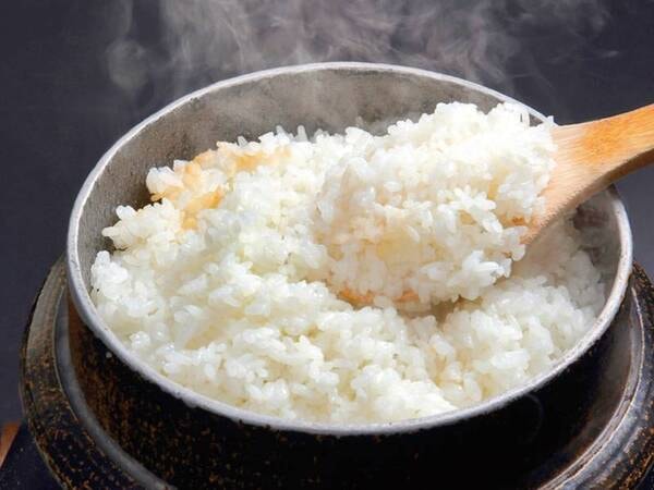 【朝食/例】釜で炊く炊き立てご飯！