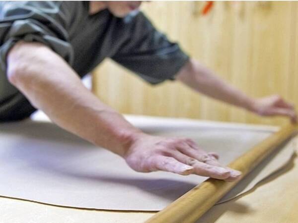 【夕食】手打ちの蕎麦が楽しめる