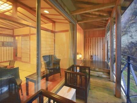 【客室一例】特別室…和室とベッドルームを備えた、広々贅沢な空間