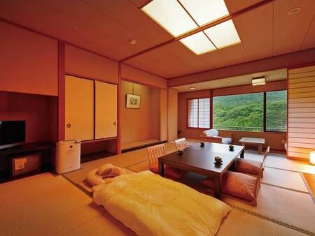 【禁煙】花かんむり/和室14畳　例