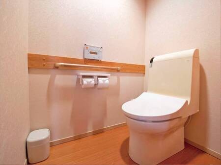 【トイレ／例】手すり付き