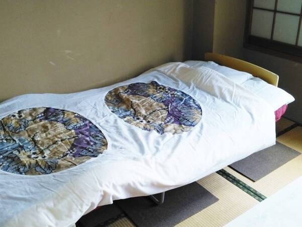 *お部屋に簡易ベッドを設置できます。（要事前予約／別途料金）