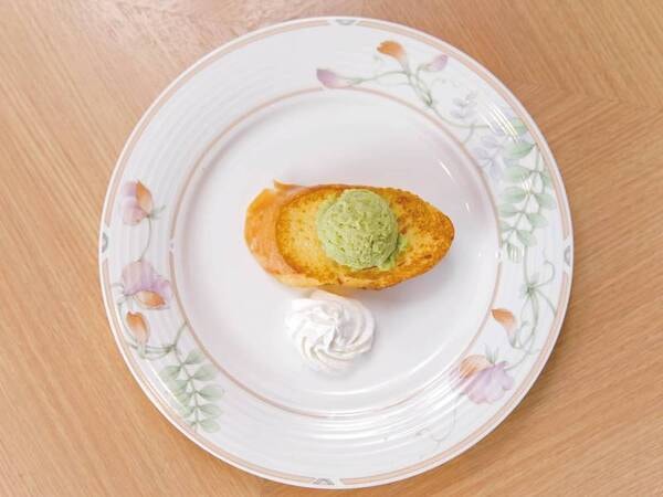 ［モーニングビュッフェイメージ］大人気のフレンチトースト