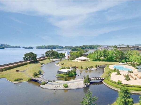 〈松島一の坊全景〉静かな松島と心ひとつにする、自由で快適な空間