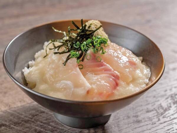 【朝食/めでたい飯 真鯛の「亀の井漬け」山掛け】