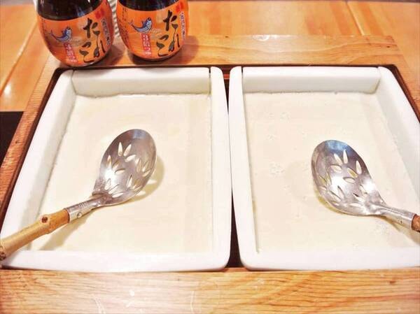 北海道産大豆を使用した自家製豆腐　つくりたての豊かな風味をお召し上がりください（一例）