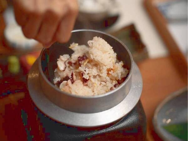 【夕食】釜めし/例