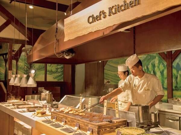 【夕食ブッフェ】「焼きたてをご提供、Chef's Kitchen コーナー」※イメージ