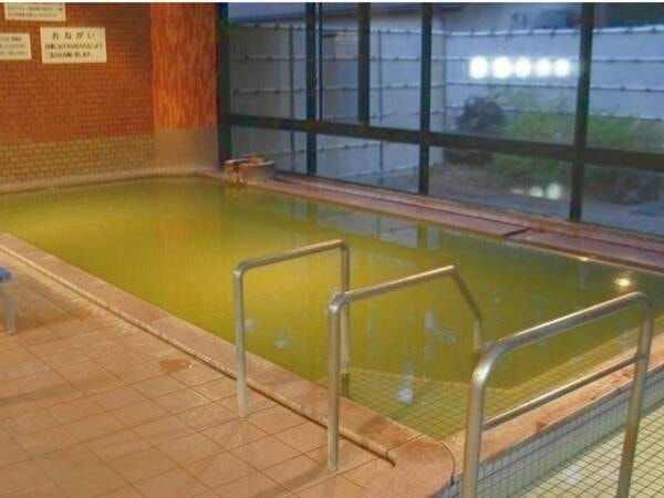 「温まる湯」「熱の湯」として広く知られている人気の温泉
