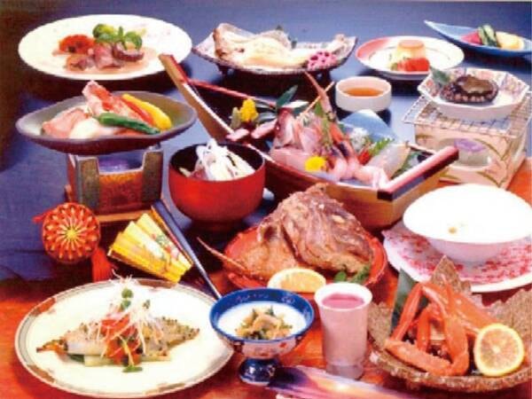 ●海鮮メインの和食膳(写真一例)海鮮をメインにした会席膳をご用意！