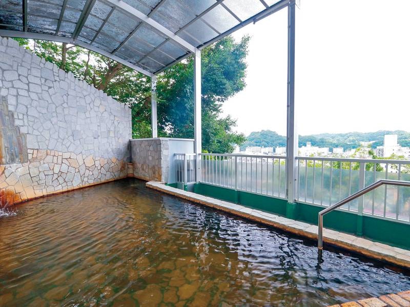 【福の湯】大黒の湯から内階段で移動してすぐ！人気の半露天風呂！