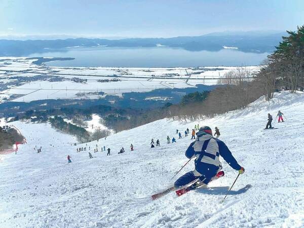 猪苗代スキー場まで車で約3分（例年12月下旬～3月中下旬OPEN）