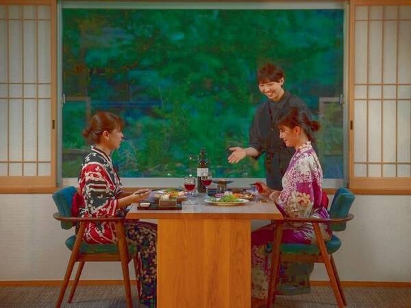 お食事は2024年に新しく誕生したダイニングにて(イメージ)